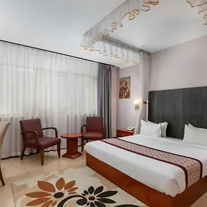 3* Hotel Russell